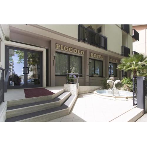 Piccolo Hotel
