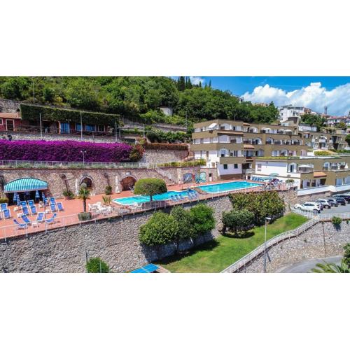 Pietra Ligure Apartment Pool & Seaview