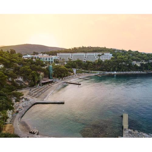 Pine Bay Holiday Resort