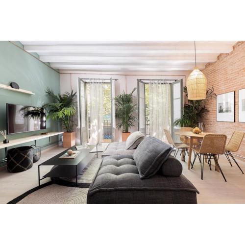 PIPA - Charming one Bedroom with Balcony