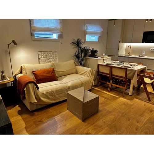 Piso 2 habitaciones en el centro