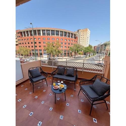 Piso céntrico con parking privado y terraza super