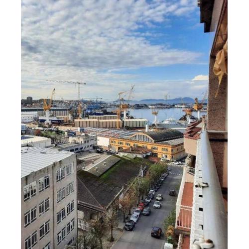 Piso de 4 habitaciones con vistas al mar en Vigo Alquiler por semanas