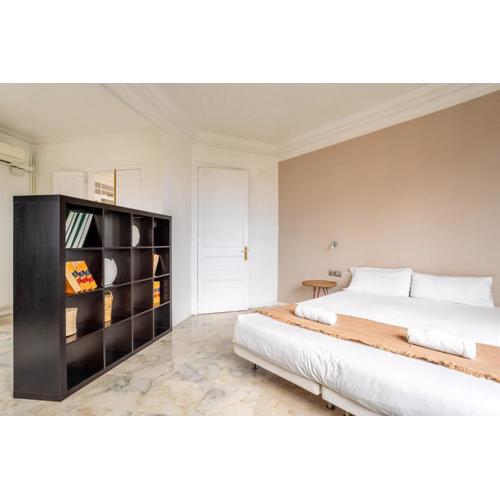Placa Catalunya Luminous and Exclusive 5Bd Penthouse