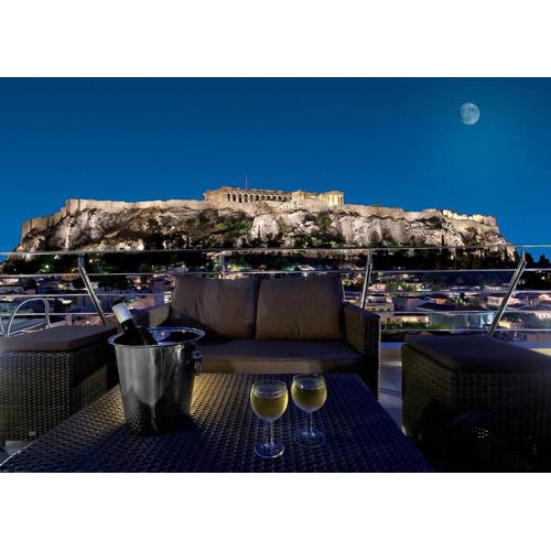 Plaka Hotel