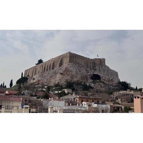 Plaka With Acropolis Rooftop View Access