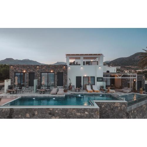 Plakakia Luxury Apartments