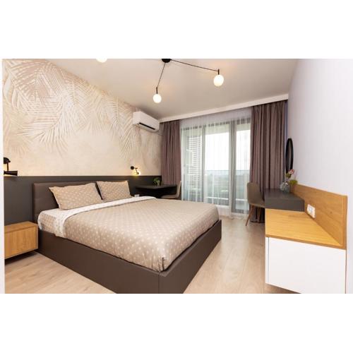 Platinum Designer Flat with Balcony & Parking by FlatManager