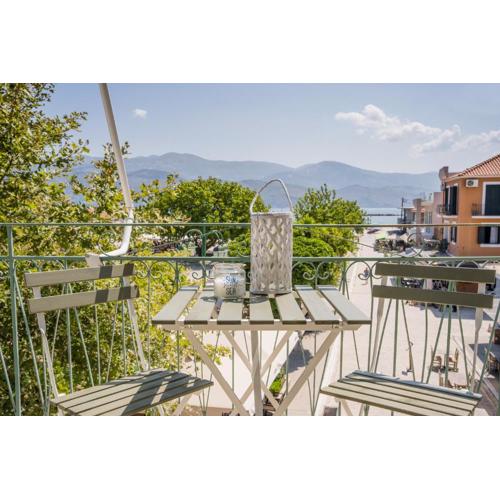 Platon Central Apartment