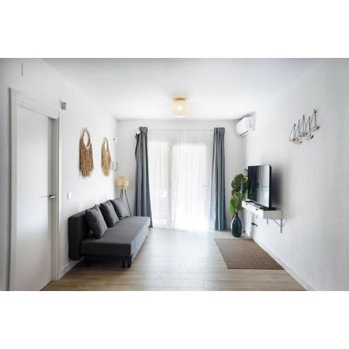 Playa, piscina y relax en este coqueto apartamento en Nerja