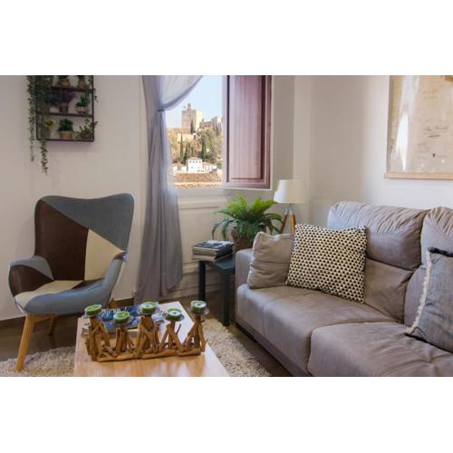 Plaza Ayuntamiento Granada Habitame inmobiliaria