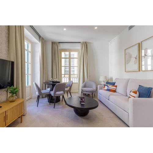 Plaza del Siglo Suites & Boutique Apartments by Caleta Homes