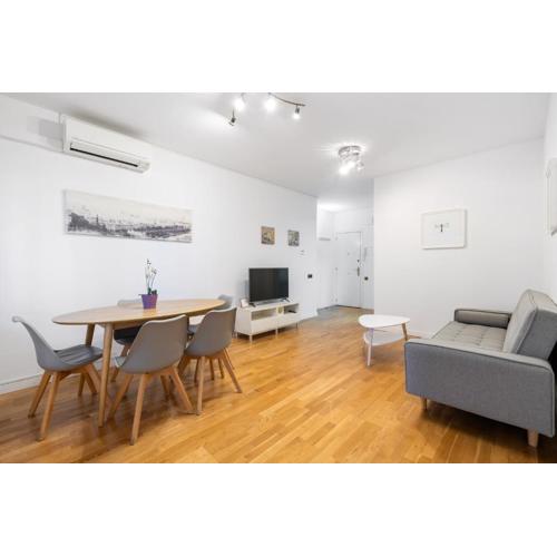 Plaza Espanya Apartment