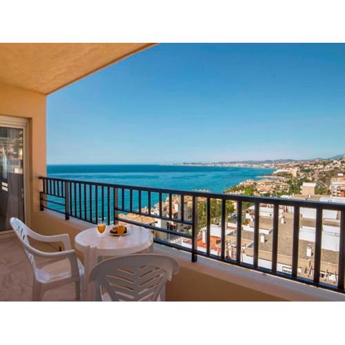 Pleasant apartment in Benalmadena near Playa Beach