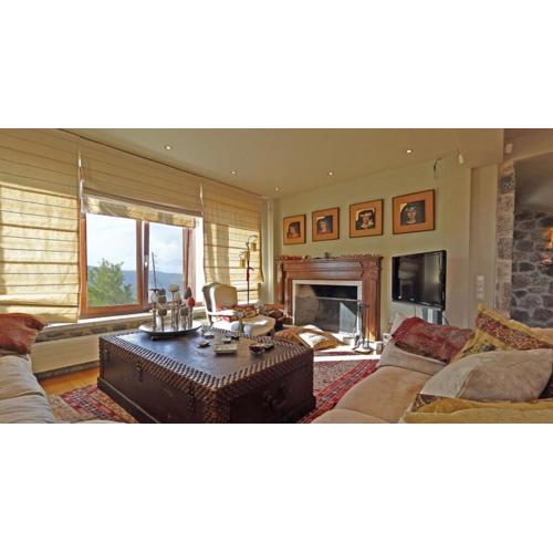 Plethora Arachova Luxury Chalet