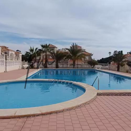 PMT07 - Townhouse with pool and barbeque