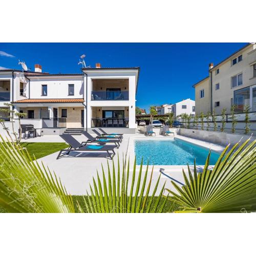 Polaris & Antares Villas