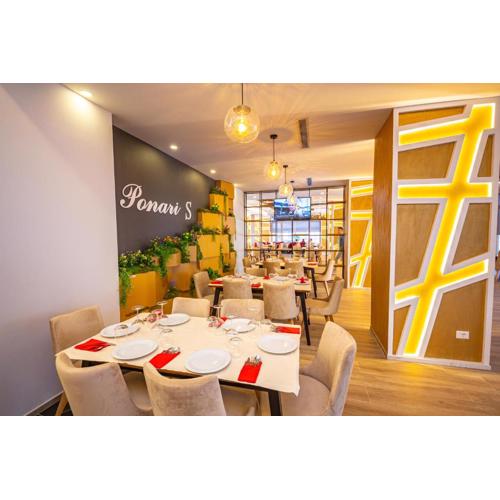Ponari S Hotel