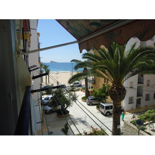 Poniente Edificio Triton TRG