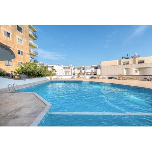 Pool Apartment