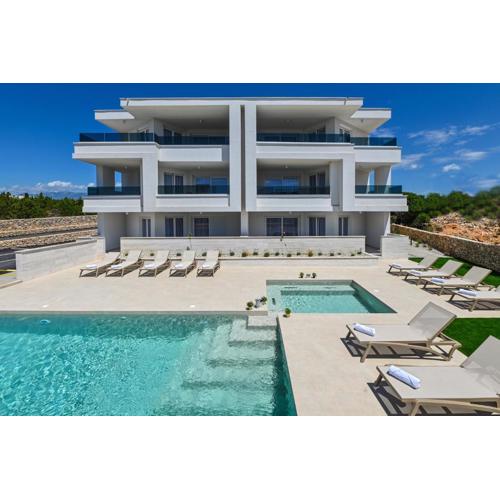 Pool apartments Lux