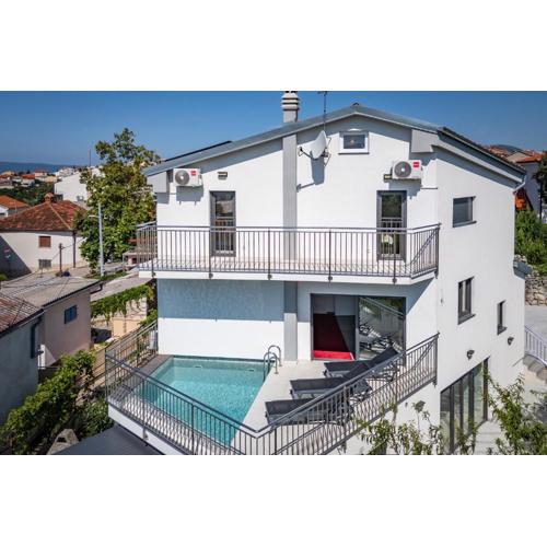 Pool House Old Town - Happy Rentals