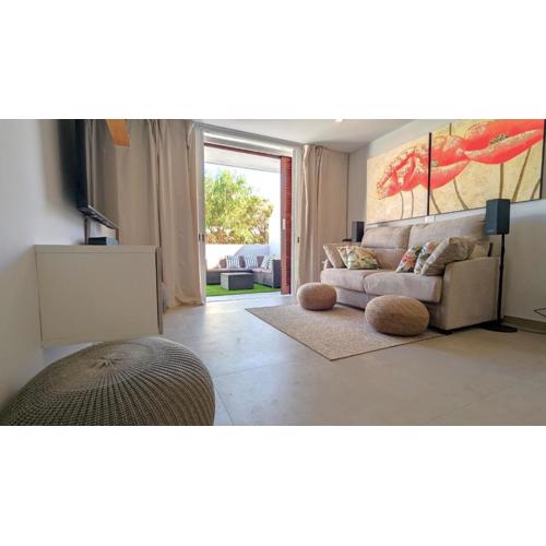 Pool level flat in Parque Santiago 1