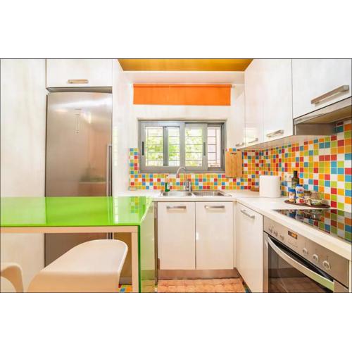 Pop Art Home - Experience Local Vibes