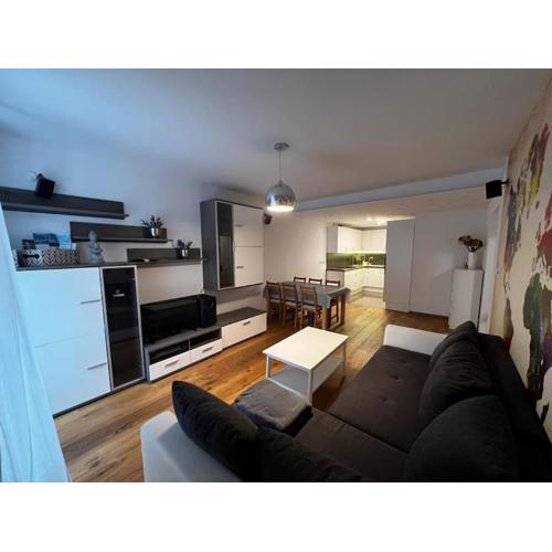 Porec, Tolle 3 Zi-WHG, sehr ZENTRAL, TOP Zustand! Mit Internet und W-Lan!