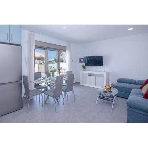 Poris 3 Beachfront Corralejo By Holidays Home