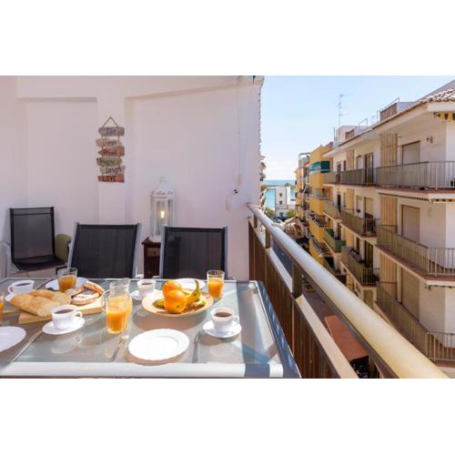 Port Perfection: Your Dream Apartment by the Beach