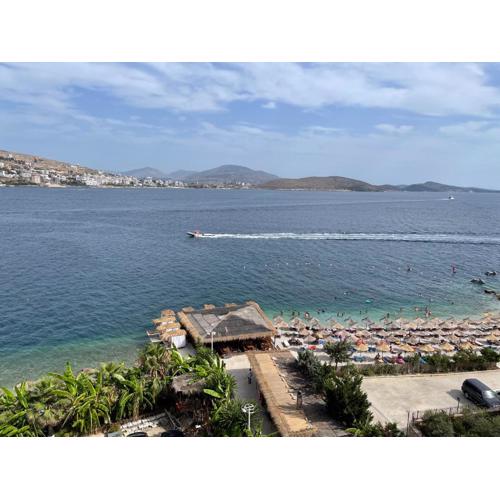 Port Side Sarande