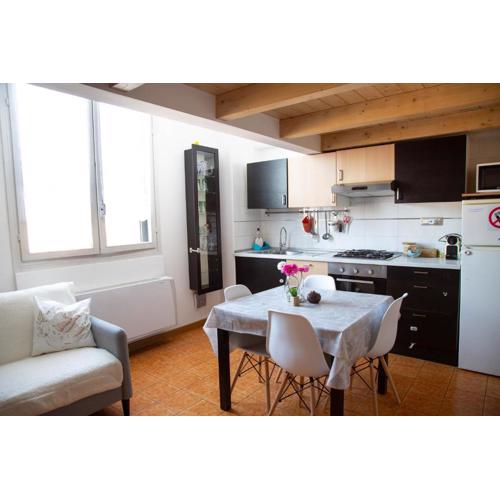 Porta Galliera Apartment