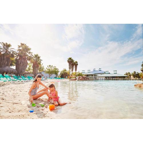 PortAventura Hotel Caribe - Includes unlimited access to PortAventura Park & 1 access to Ferrari Land