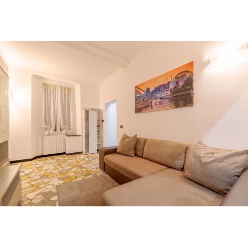 Porto Antico Functional & Roomy Flat