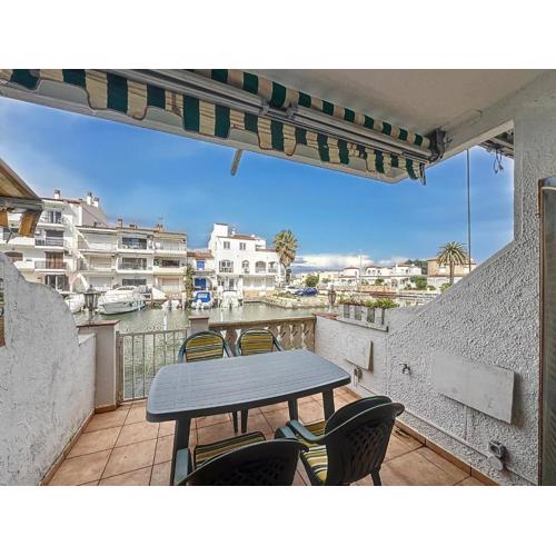 Porto Fino Casa con amarre y vista al canal