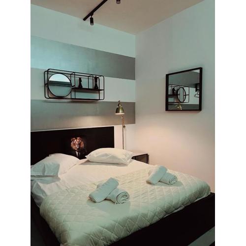 Poseidon Suite Klathmonos by Zeussuites