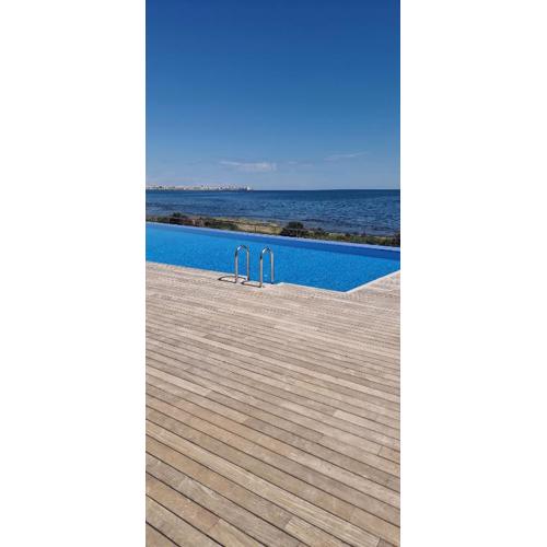 Posidonia Apartment, ground floor with garden,3 swimming pools, jacuzzi,parking space