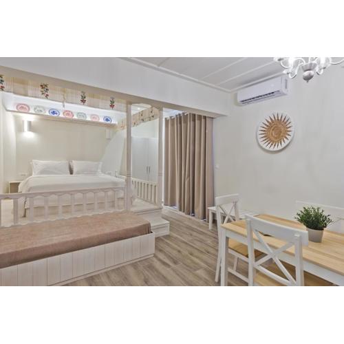 Posidonia Luxury Suites