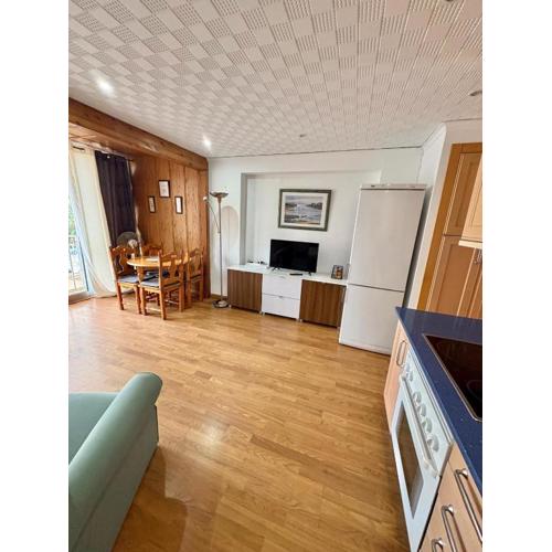Preciosa apartamento 150m del Mar