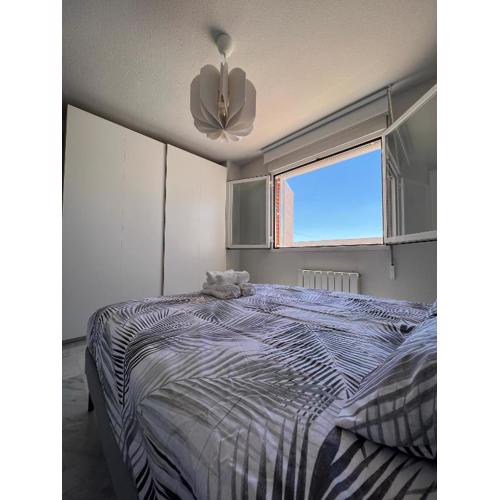Preciosa vivienda con gran terraza, parking gratis