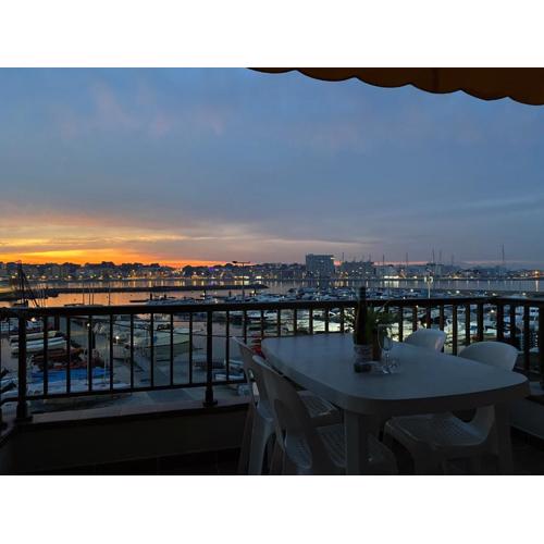 Precioso apartamento en primera línea de mar