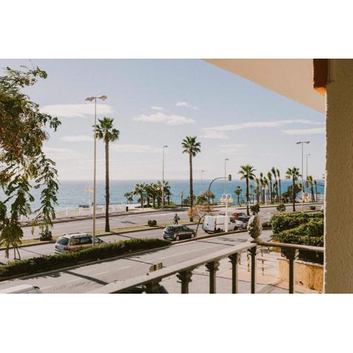Precioso apartamento en primera línea de playa III