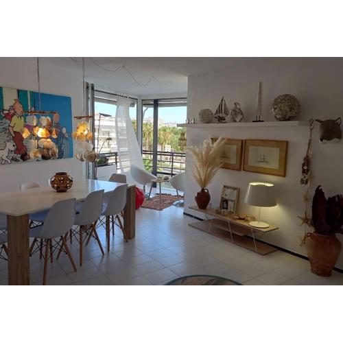 Precioso apartamento primera linea de playa Salou