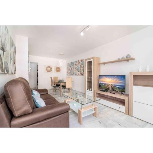 Precioso Apt 3BDR a 50 m De la playa