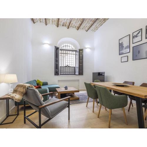 Precioso APT junto Museo Bellas Artes CENTRO