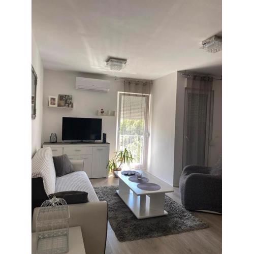 Prekrasan apartman “Marko” sa dvije sobe