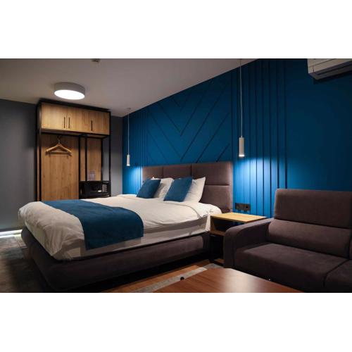 PREMIUM Hotel, Mediterranean Food & Mezze Bar