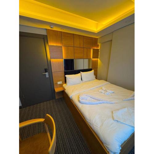 Premium Palace