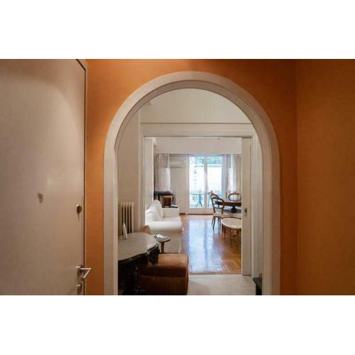 Premium Plaka Apartment in Historic Athens City
